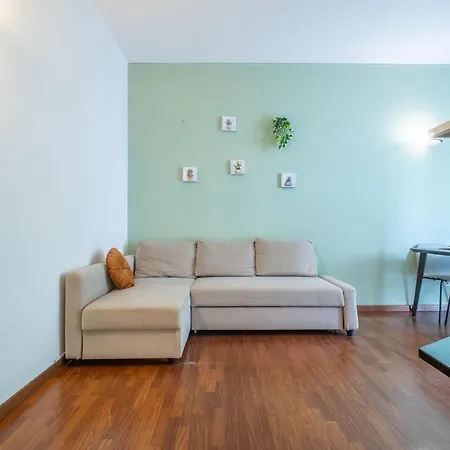 Duomo 10 Minutes Away Spacious 5 Pax Balcony Wifi Ac * 밀라노